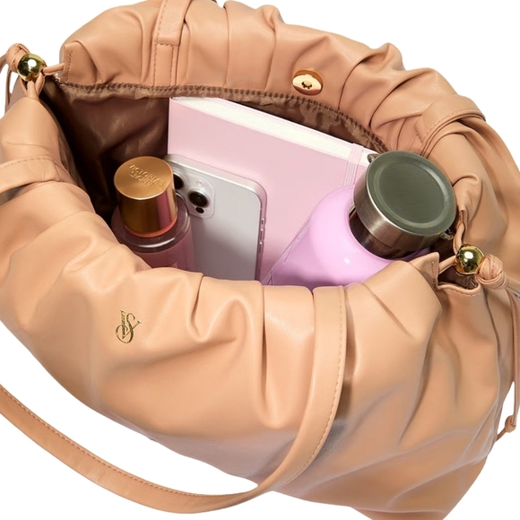 Victoria’s Secret Nude Ruched Tote – NEW with Tags - Picture 3 of 5